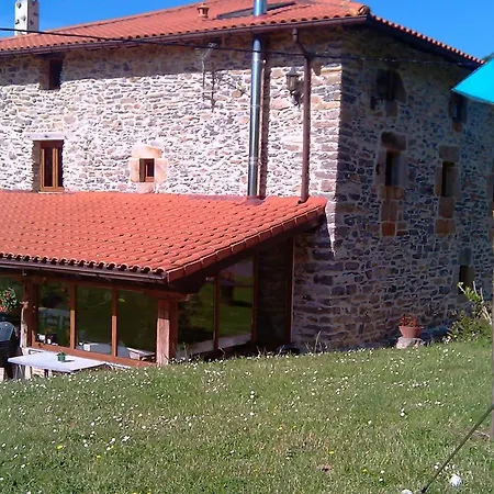 Country house Pikatzaenea *
